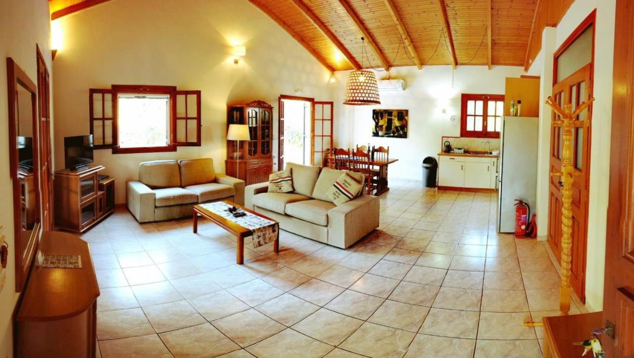 Bungalow Gialova Σπίτι διακοπών *